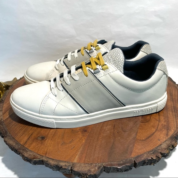Ted Baker Quana leather sneaker in white 9 - Picture 1 of 11